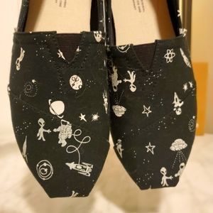 Toms Exclusive Space Glow in the Dark Shoes - Size 8 - Black